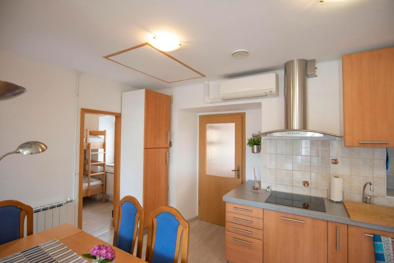 Apartma Bajc Apartment Ajdovscina Luaran gambar